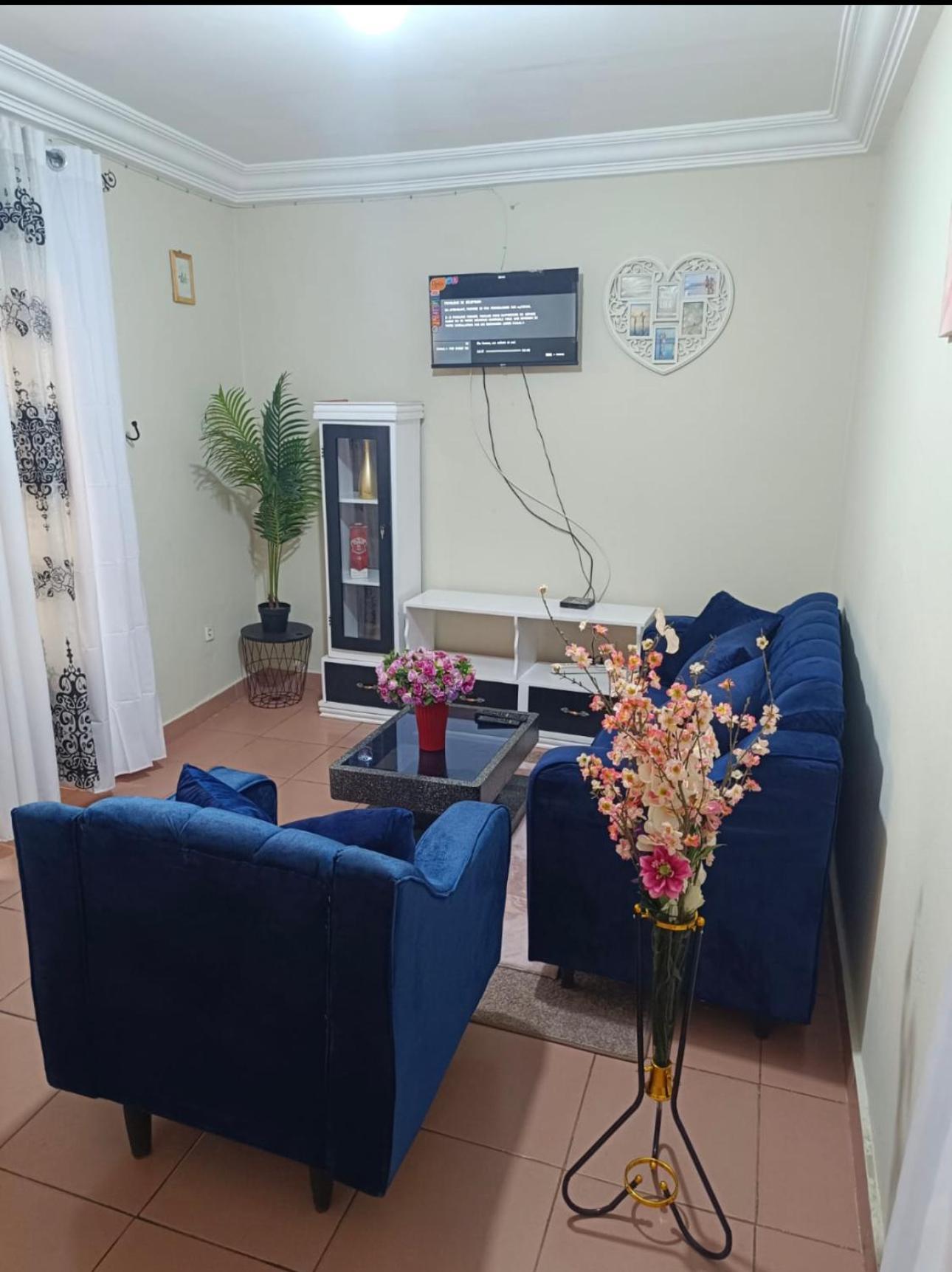 Studio Meublee 1 Chambre Etoug Ebe Yaoundé Exterior foto